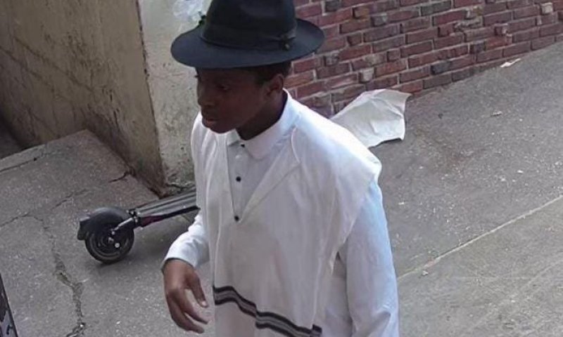 770 thief dressed as an ultra orthodox Jew. (Photo: Shomrim)